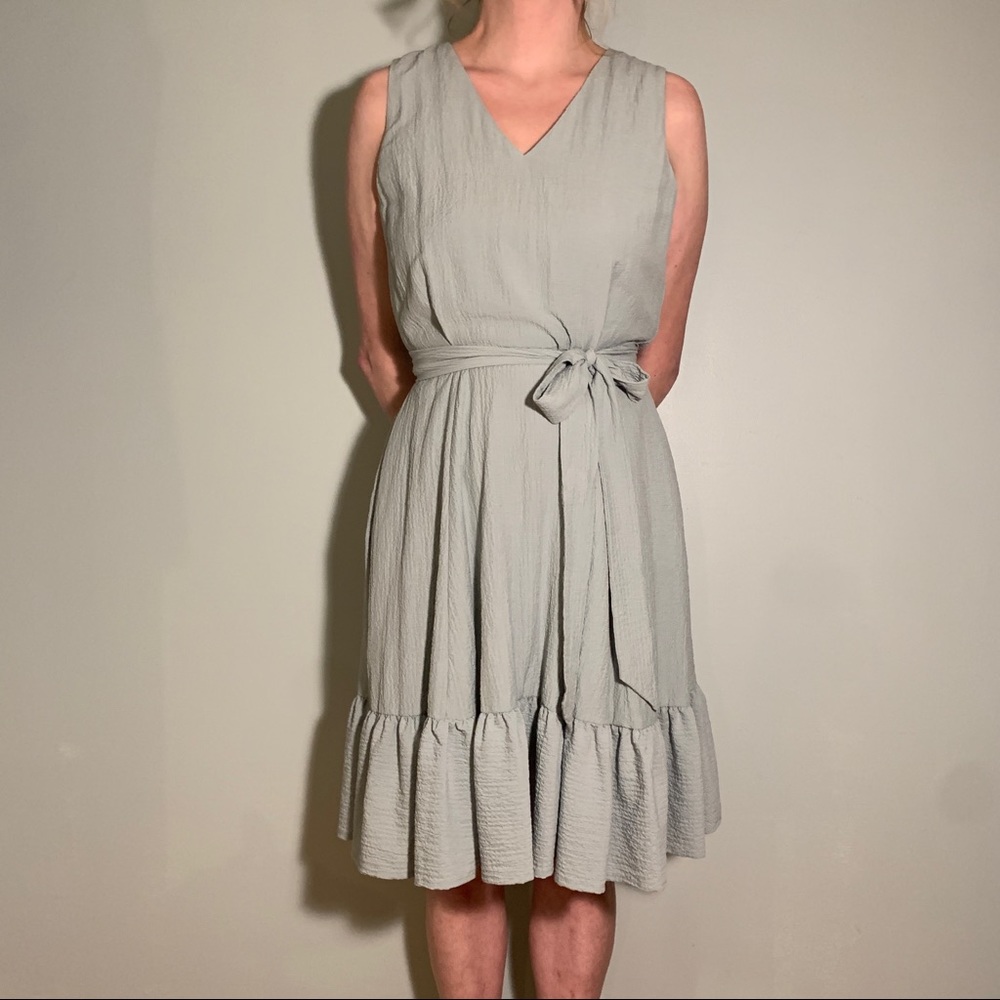 Calvin Klein sleeveless ruffle dress / sage green v neck / women's 10 / NWOT